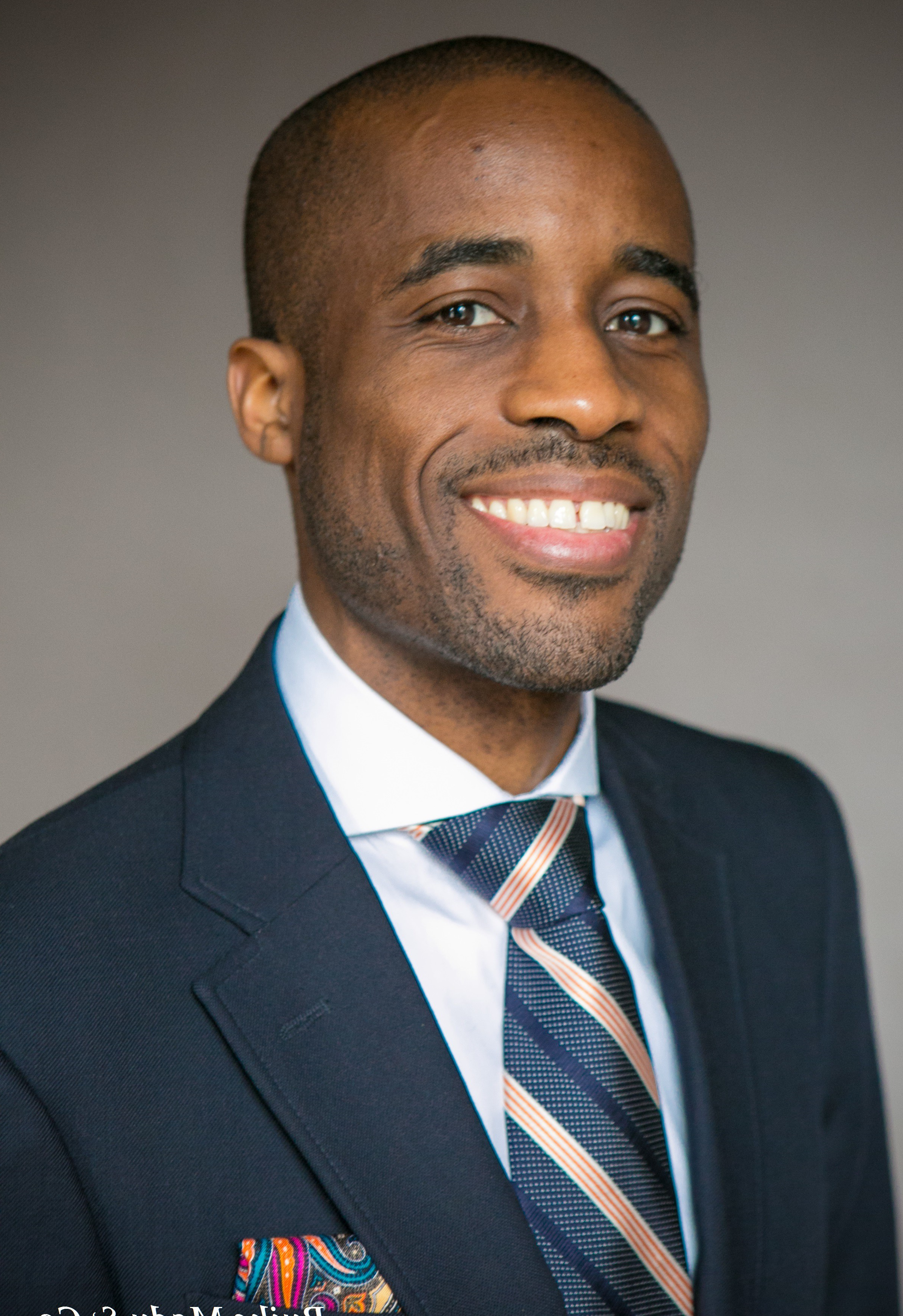 Buihe Madu, Founder and Executive Director of the HEROmanity Project Announced as Commencement Speaker for Northwestern College 2014