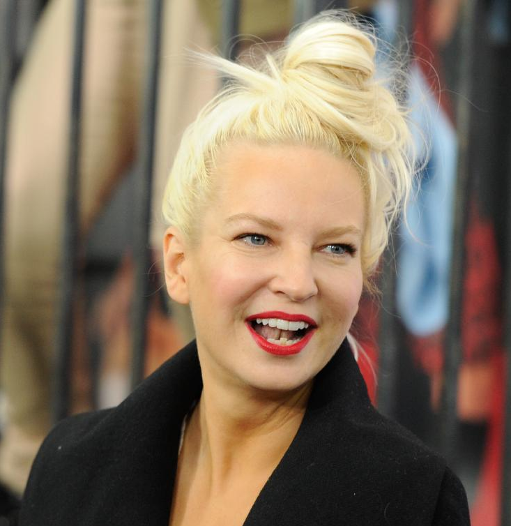 Image - WHLTN - Sia.png